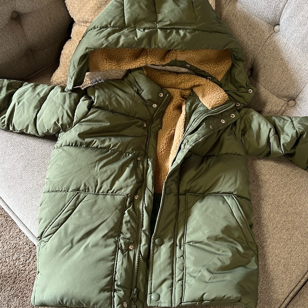 Gap Kids Snow Jacket (Size, M)